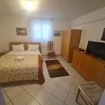 Apartma Kolatahi 1 شقة إيزولا