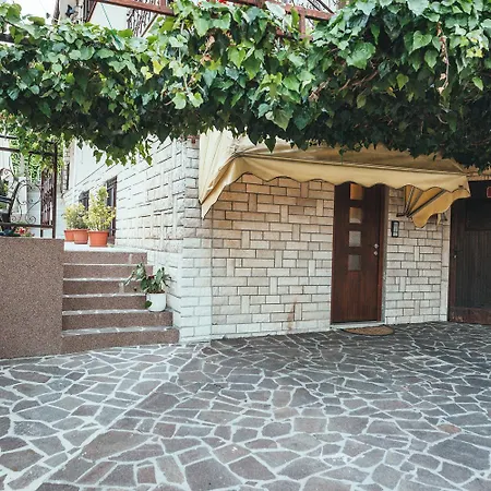 Apartma Jozefina * איזולה