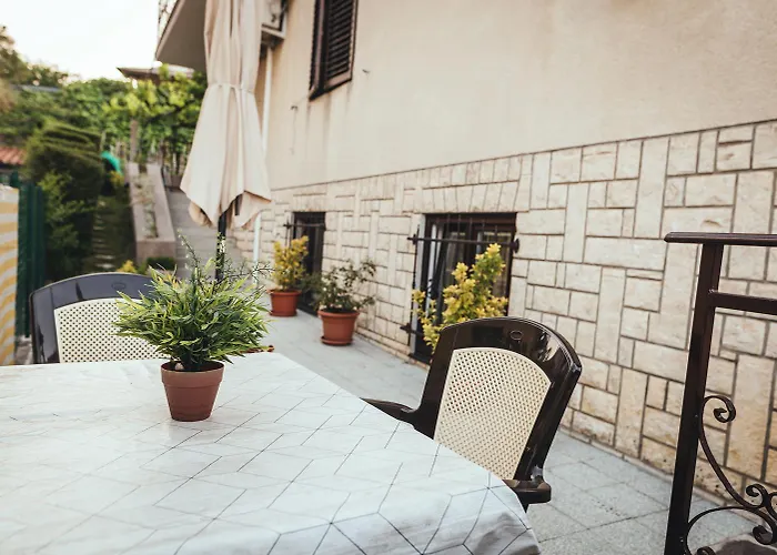 Apartma Kolatahi 1 Izola