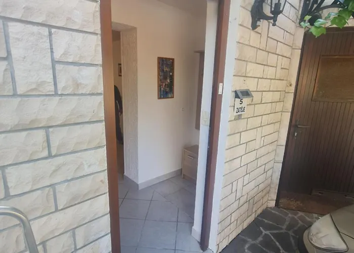 Daire Apartma Kolatahi 1